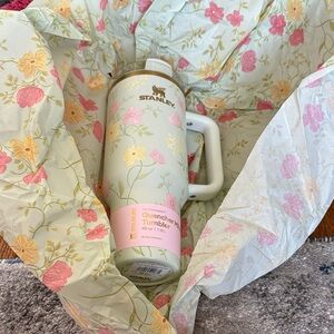 Stanley Floral Quencher Tumbler - Pastel Green, Pink & Yellow 40 oz